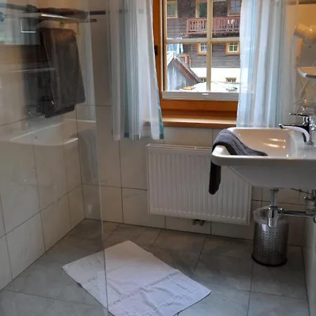 公寓 Joergnerhaus Kals-am Großglockner