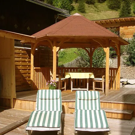 公寓 Joergnerhaus *