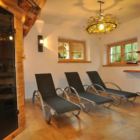 Joergnerhaus 公寓 Kals-am Großglockner