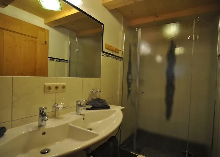 Jorgnerhaus Apartment *